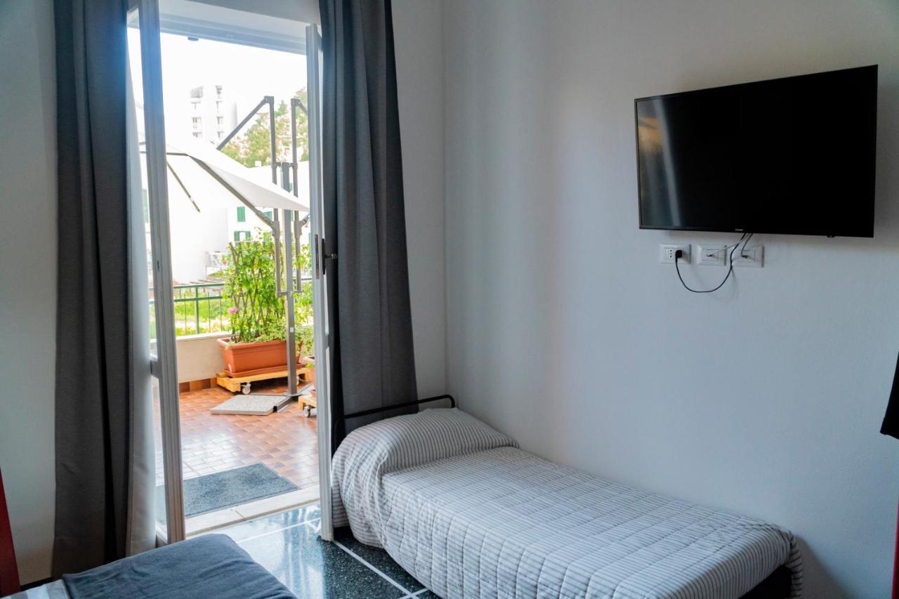 Tui Beds Hotel Arenzano Exterior photo